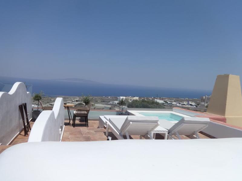 Secret Legend Suites Ia Exterior foto