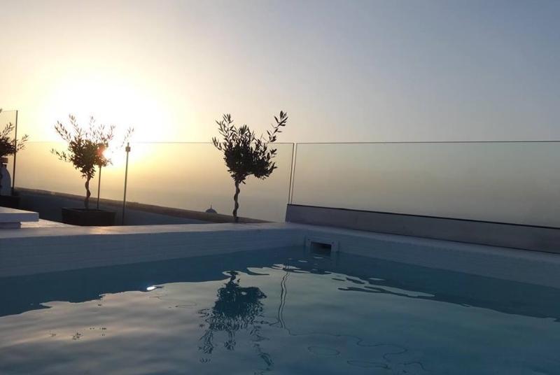 Secret Legend Suites Ia Exterior foto