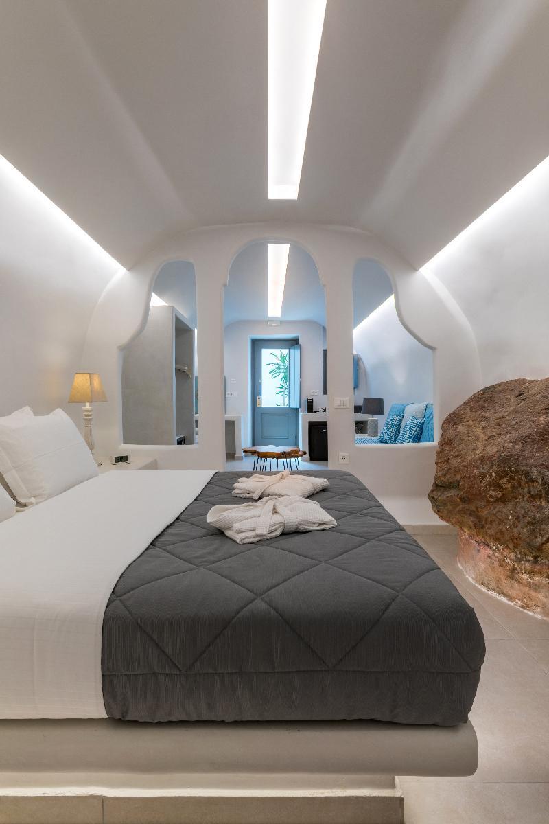 Secret Legend Suites Ia Exterior foto